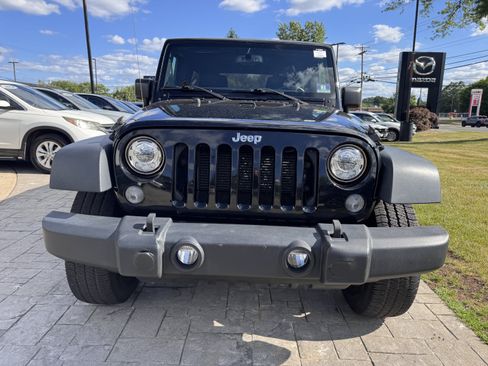 Used 2018 Jeep Wrangler Unlimited Sport S AWD/4WD image 33