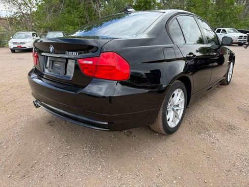 Used 2010 BMW 328i xDrive Sedan AWD/4WD image 6