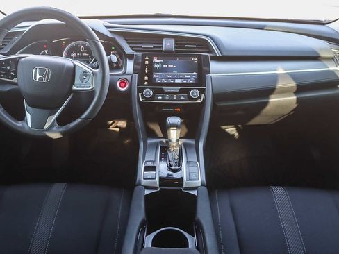 Used 2018 Honda Civic EX image 11