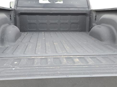 Used 2024 RAM 2500 Big Horn w/ Bed Utility Group image 11