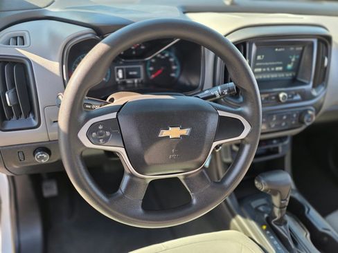 Used 2017 Chevrolet Colorado W/T w/ WT Convenience Package image 18