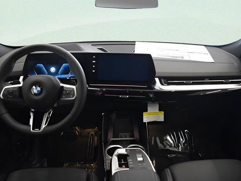 New 2026 BMW X2 xDrive28i w/ Technology Package AWD/4WD image 8