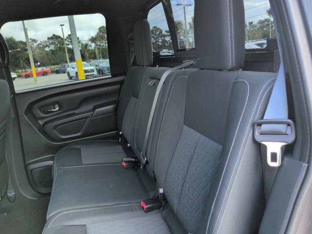 Used 2019 Nissan Titan SV w/ SV Convenience Package AWD/4WD image 15