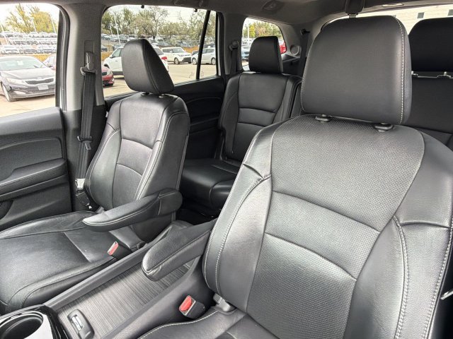 Used 2020 Honda Pilot Elite image 20