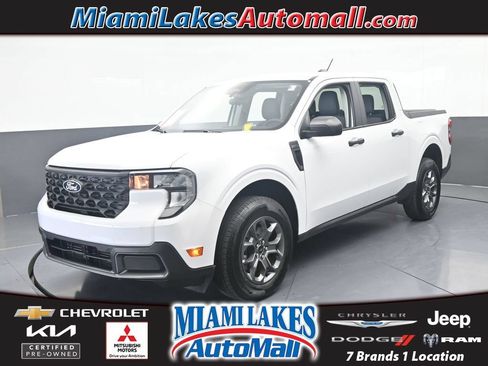 Used 2025 Ford Maverick XLT w/ Equipment Group 302A AWD/4WD image 1
