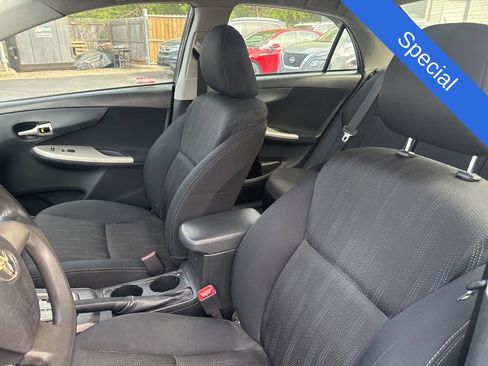 Used 2012 Toyota Corolla S image 9