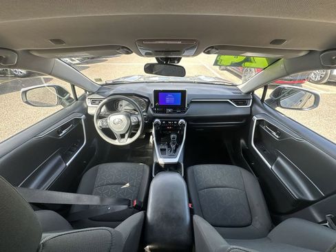 Used 2024 Toyota RAV4 XLE image 18