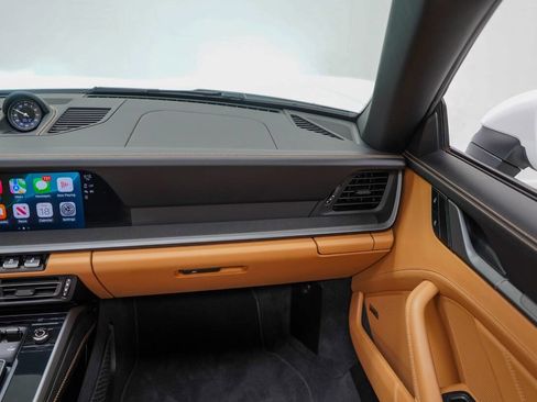 Used 2024 Porsche 911 Targa 4S w/ Premium Package image 58