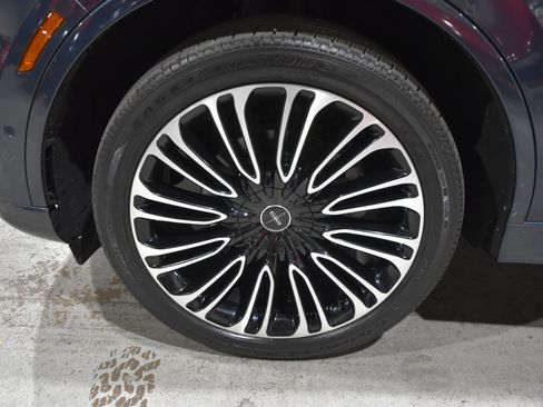 Used 2022 Lincoln Aviator Black Label image 66