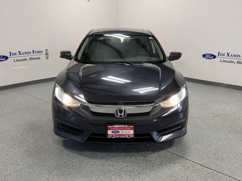 Used 2016 Honda Civic EX image 2