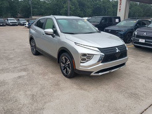 Used 2025 Mitsubishi Eclipse Cross SE AWD/4WD image 6