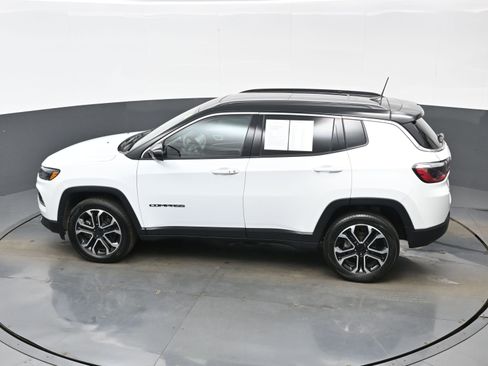 Used 2023 Jeep Compass Limited w/ Sun and Sound Group image 34