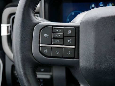 Used 2024 Ford F350 Lariat w/ Lariat Ultimate Package image 18