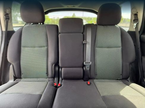 Used 2017 Nissan Pathfinder SV FWD image 22