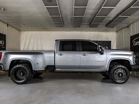 Used 2024 Chevrolet Silverado 3500 LT w/ All Star Edition AWD/4WD image 6