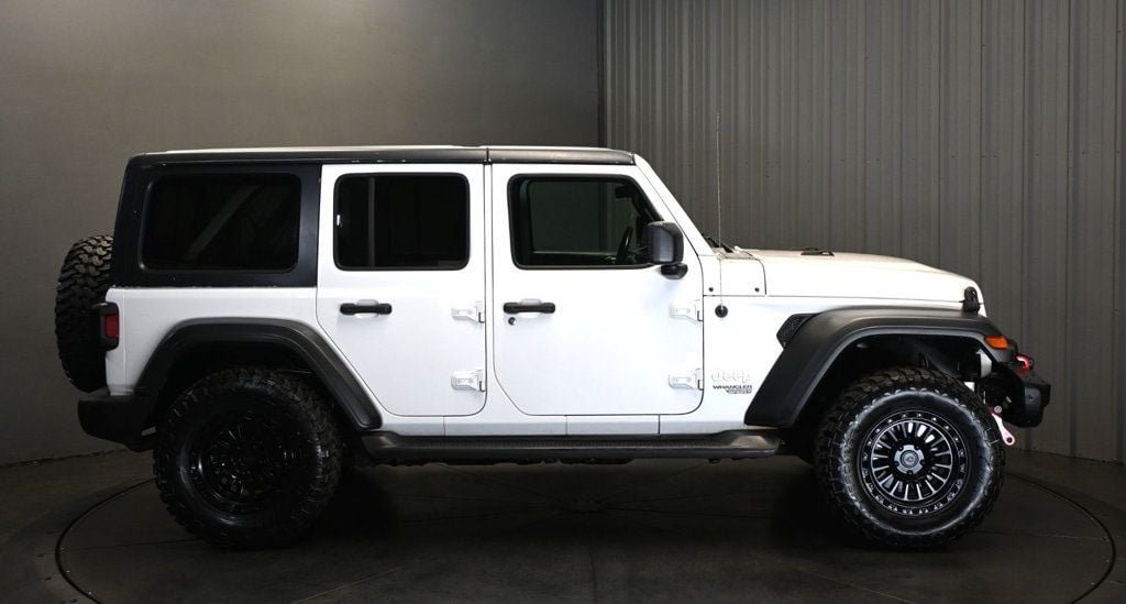 Used 2019 Jeep Wrangler Unlimited Sport S AWD/4WD image 4