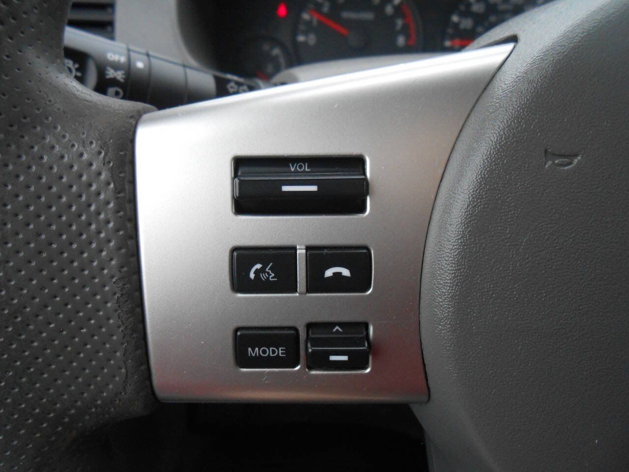 Used 2018 Nissan Frontier S RWD image 14