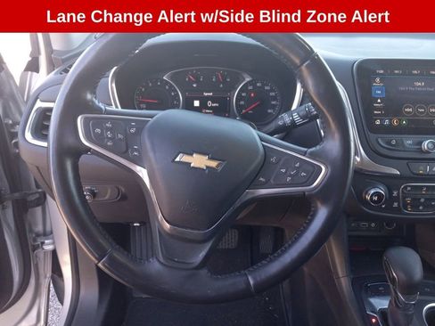 Used 2022 Chevrolet Equinox LT image 24