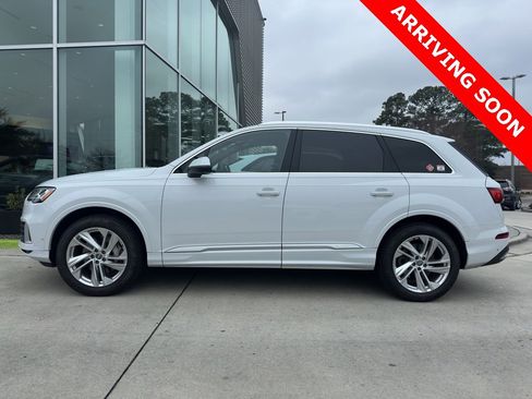 Used 2020 Audi Q7 3.0T Premium Plus w/ Premium Plus Package image 3