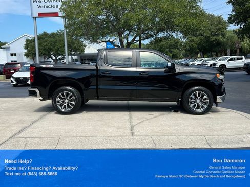 Used 2023 Chevrolet Silverado 1500 LT AWD/4WD image 4