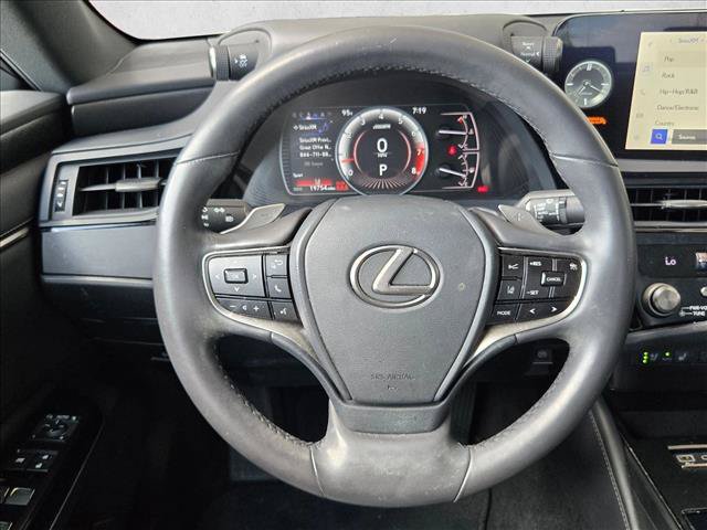 Used 2023 Lexus ES 350 w/ Premium Package FWD image 13