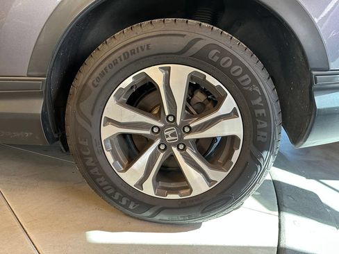 Used 2017 Honda CR-V LX image 22