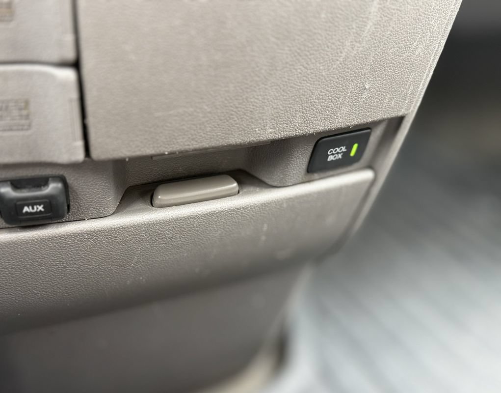 Used 2012 Honda Odyssey Touring Elite image 18