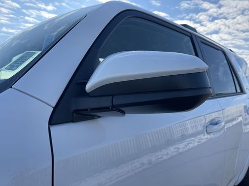 Used 2024 Toyota 4Runner SR5 image 11