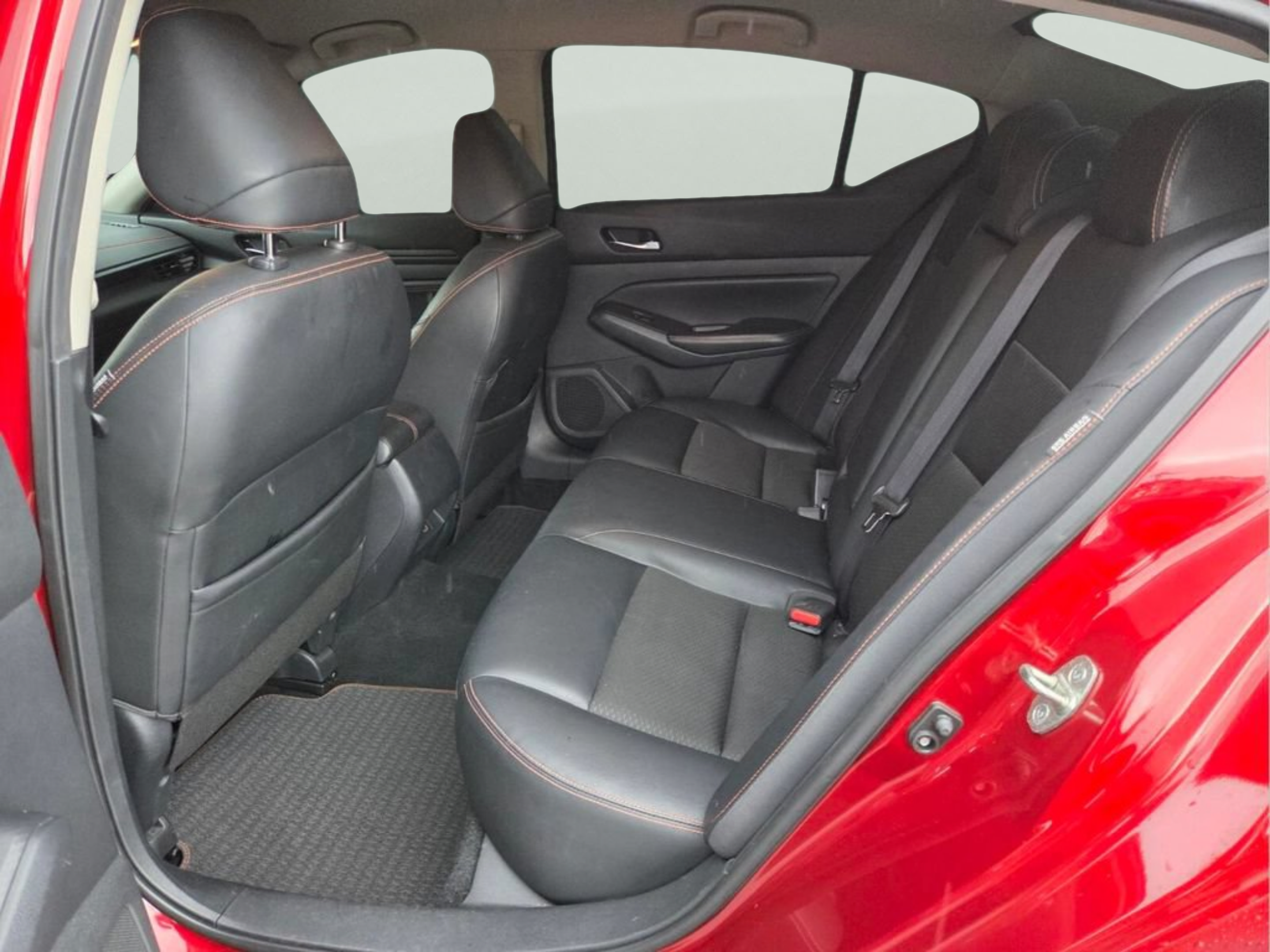Used 2020 Nissan Altima 2.5 SR FWD image 10