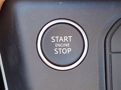 New 2026 Land Rover Defender 110 S image 12