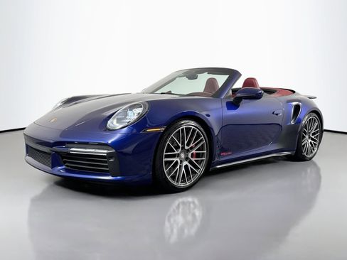 Used 2021 Porsche 911 Turbo image 40