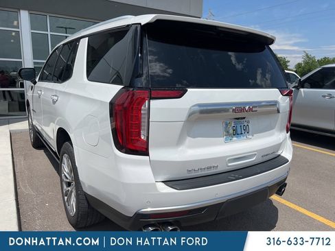 Used 2021 GMC Yukon Denali w/ Denali Premium Package AWD/4WD image 4