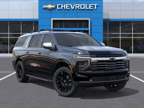 New 2025 Chevrolet Suburban Premier image 22