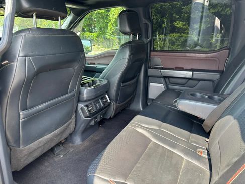 Used 2021 Ford F150 Lariat w/ Equipment Group 502A High AWD/4WD image 13
