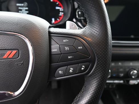 Used 2025 Dodge Durango R/T AWD/4WD image 18