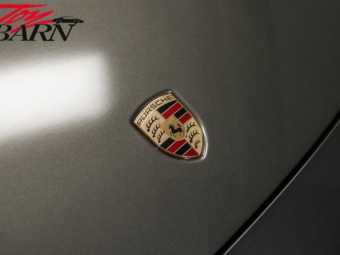 Used 2020 Porsche 911 Carrera S image 9