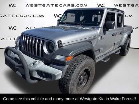 Used 2020 Jeep Gladiator Sport w/ Quick Order Package 24S AWD/4WD image 2
