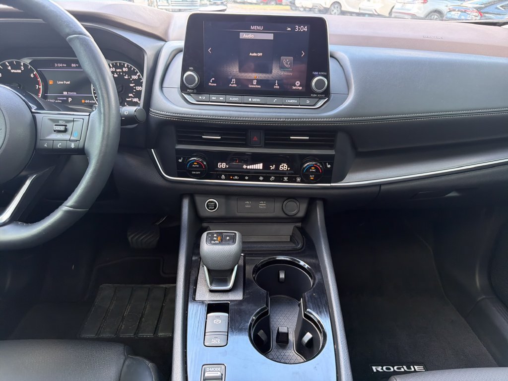 Used 2023 Nissan Rogue SV w/ SV Premium B Package FWD image 6