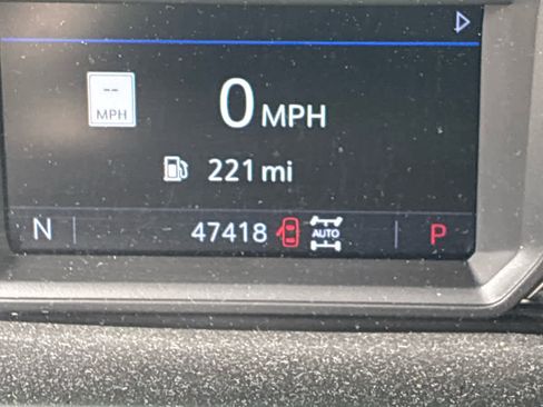 Used 2022 GMC Sierra 1500 SLT w/ SLT Premium Plus Package image 3