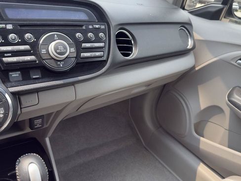 Used 2014 Honda Insight EX image 19