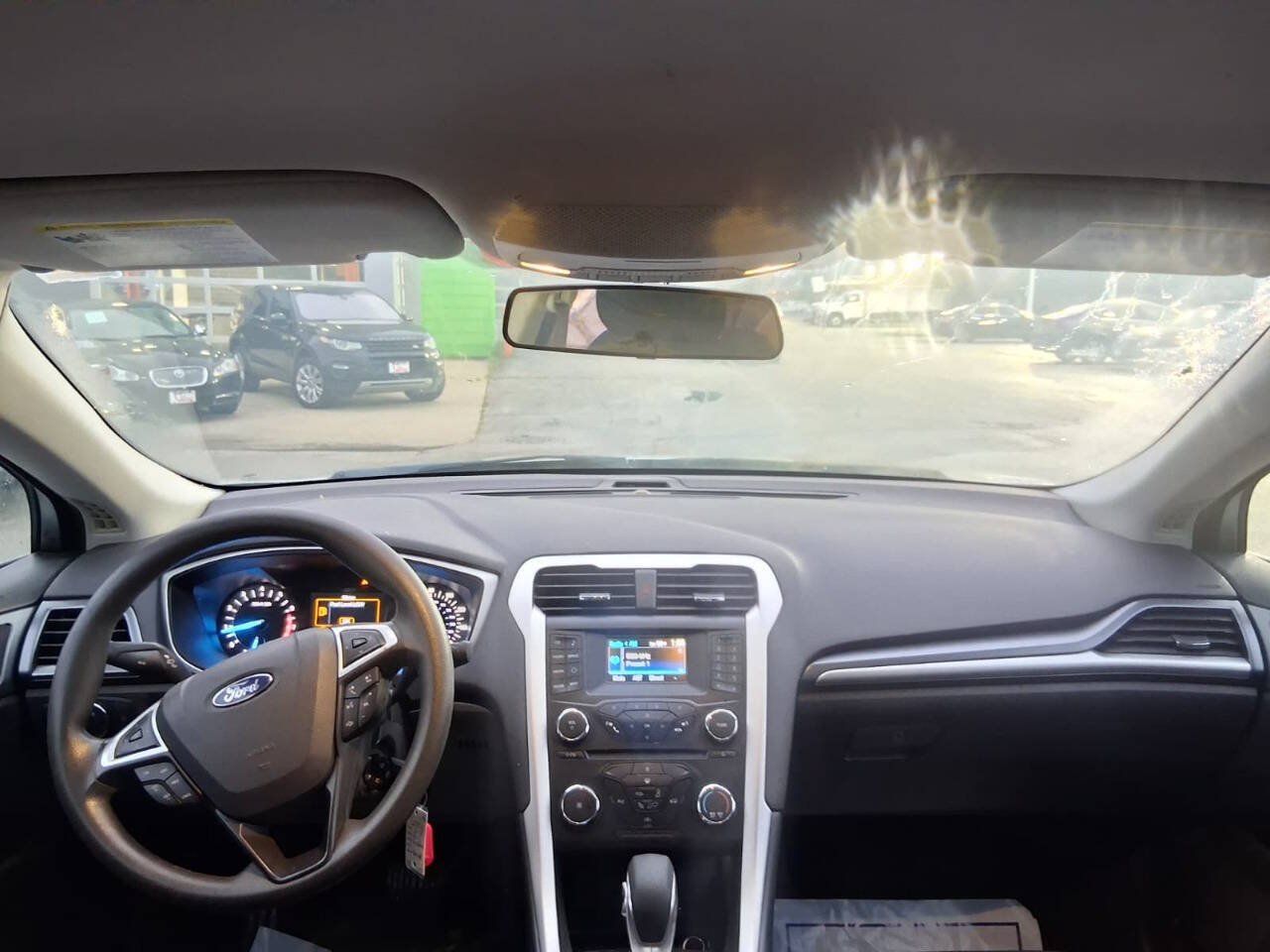 Used 2013 Ford Fusion SE FWD image 17