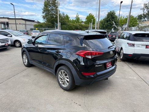 Used 2016 Hyundai Tucson SE w/ Option Group 12 AWD/4WD image 6