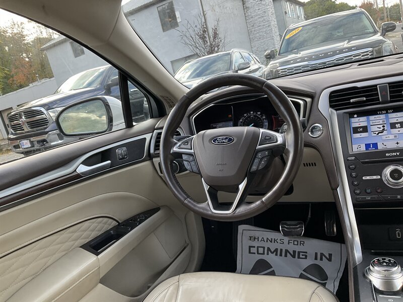 Used 2017 Ford Fusion Platinum AWD/4WD image 15