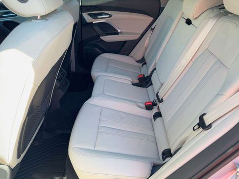 New 2025 Audi Q5 Premium image 15