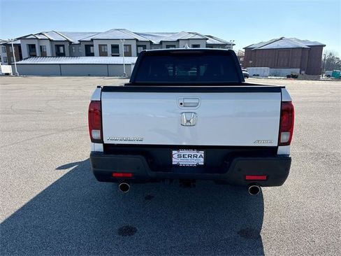 Used 2023 Honda Ridgeline Black Edition image 12