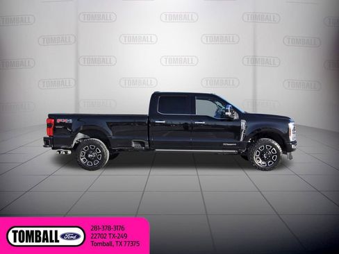 Used 2024 Ford F350 Platinum w/ FX4 Off-Road Package image 8