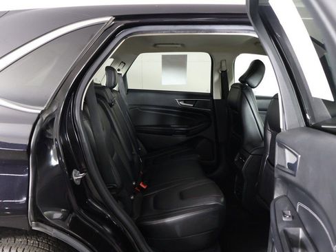 Used 2022 Ford Edge Titanium AWD/4WD image 31