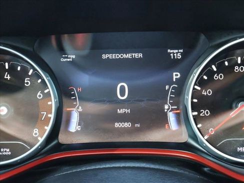 Used 2018 Jeep Compass Trailhawk w/ Leather Interior Group AWD/4WD image 14