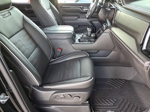 Certified 2023 GMC Sierra 1500 AT4X w/ AT4X AEV Edition image 15