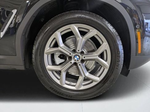 Used 2022 BMW X4 xDrive30i w/ Parking Assistance Package AWD/4WD image 10